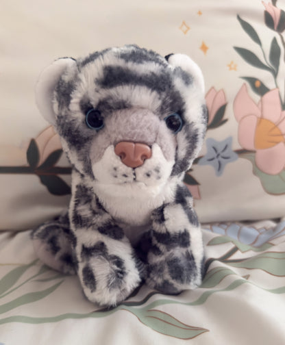 Harper | Gray Snow Leopard Wild Republic Animal Plush ( 7 in)
