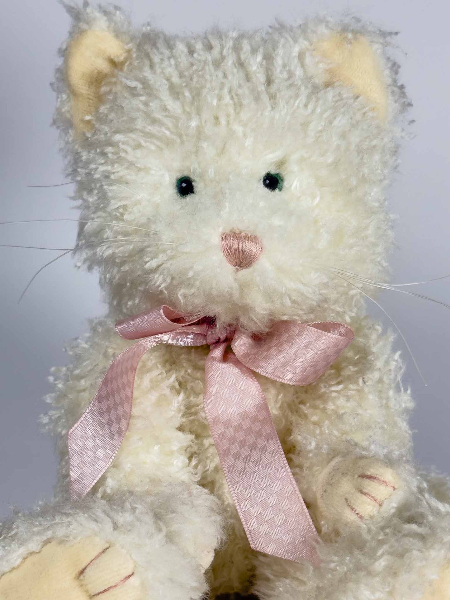 Purrcila| White Cat Plush Stuffed Animal (7 in)